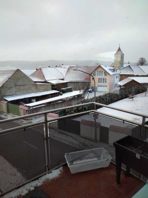 Gepflegte Wohnung mit fünfeinhalb Zimmern sowie Balkon und Einbauküche in Rötz