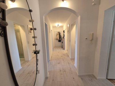 Helle 3-Zimmer Wohnung mit Süd-Loggia in Wals-Himmelreich