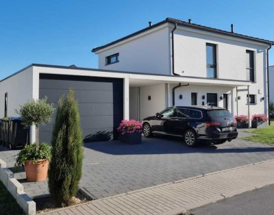 EXKLUSIV & PROVISIONSFREI: Ihr Traumhaus mit Gartenparadies in bester Lage!