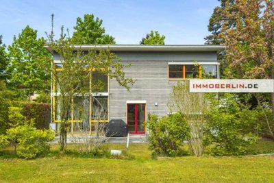 IMMOBERLIN.DE - Lichtdurchflutetes Architektenhaus mit Südterrasse in familiärer Lage