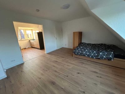 Erstbezug nach Sanierung: schöne 1,5-Zimmer-Wohnung mit Einbauküche in Hannover