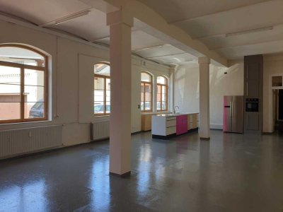 Seltene Gelegenheit: Wohnatelier