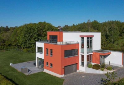 TOP Villa im Bauhausstil mit Erdwärme usw.