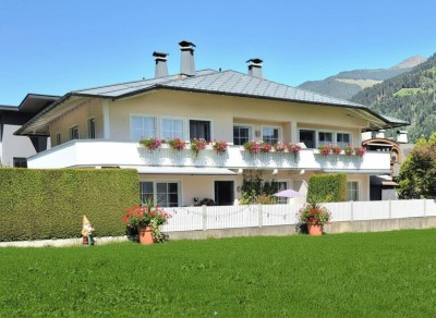 Moderne Landhaus-Villa in Golfplatznähe !