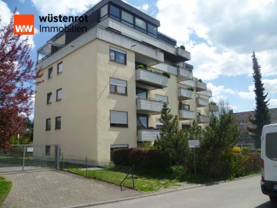 Geräumiges Appartment mit Balkon und Garage