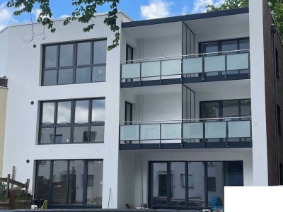 *** NEU - Exklusives 5-Zimmer-Penthaus mit Fahrstuhl und TG in den HH-Elbvororten ***