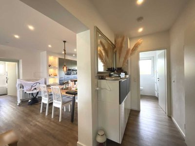 Modernisierte 4-Zimmer-Eigentumswohnung mit hochwertiger Ausstattung und Westbalkon