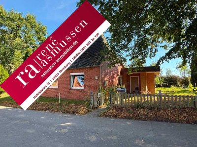 ASMUSSEN IMMOBILIEN - Ehem. Kate im beliebten Angeln