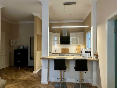 Erstbezug nach Sanierung mit Balkon und EBK: Exklusive 2-Zimmer-Wohnung in Leipzig