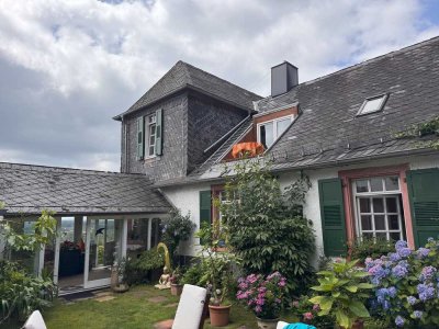 Ein Juwel am Südhang des Hochwaldes -  ein historisches Unikat für Liebhaber besonderer Immobilien