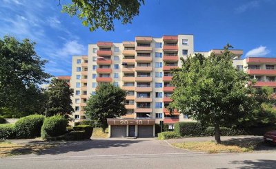 Gut geschnittene Wohnung mit Balkon, Aufzug und TG-Platz