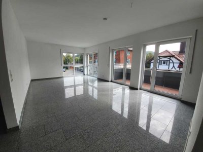 Freundliche 4-Zimmer-Wohnung mit Balkon und EBK in Schelklingen