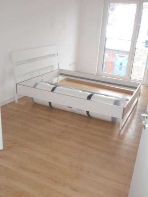 ***1 Zimmer in 2-WG, Kü, Bad, renoviert, inkl. Strom und Internet**nur für Studenten**
