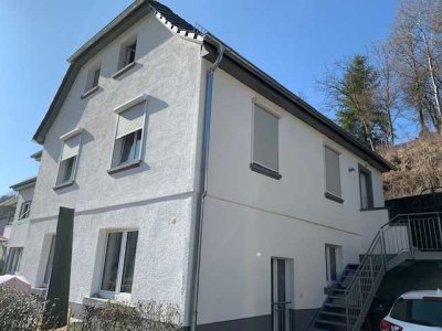 Attraktive 5,0-Zimmer-Maisonette-Wohnung in Bensheim- Hochstädten