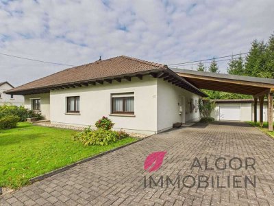 Wohn-und Geschäftshaus in Dierdorf - Bungalow mit 5 Zimmern, Kamin & Sauna