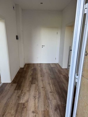 Helle 2-Zimmer Wohnung mit Gartenmitbenutzung in Halle (Westfalen)