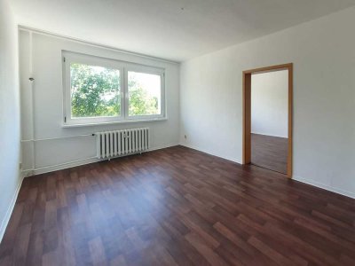 *** 1.000 EUR - Gutschein zum Einzug geschenkt ! 4-Zimmer-Wohnung zu vermieten