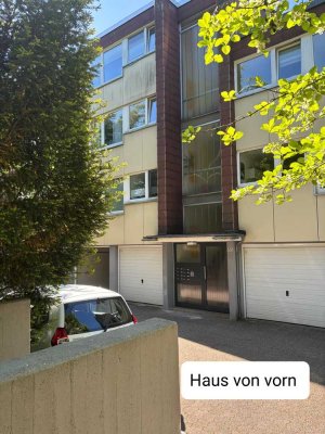 Attraktive 2-Zimmer-Wohnung in Bensberger Marktweg, Köln,  in gutem Zustand.