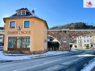 Charmantes Wohnhaus mit Gewerbeoption in zentraler Lage von Schmiedeberg zu verkaufen!