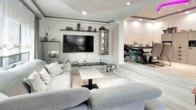 Moderne, helle 3-Zimmer-Maisonettewohnung mit Terrasse und Gartenanteil