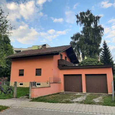 Älteres, charmantes Einfamilienhäuschen zum Herrichten in gefragter Wohnlage in RO-Süd