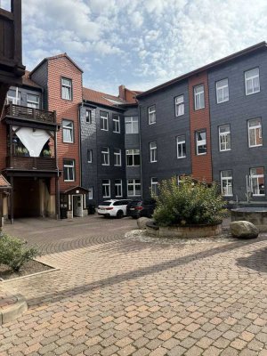 Reserviert – Helle 2-Zi.-EG-Wohnung mit Terrasse & Garten in Wohnanlage am Stadtpark.