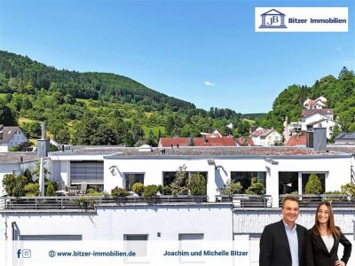 TOP-Penthouse mit sonniger Dachterrasse, Loggia und Balkon in zentraler Lage