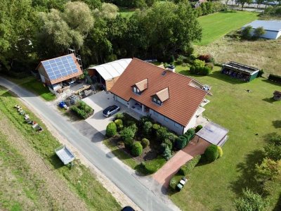 Großzügiges Wohnen am Ortsrand mit Ausbaureserven