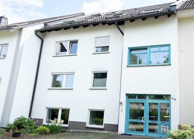 Erdgeschosswhg. u. Apartment im Souterrain, zusammen oder getrennt nutzbar
