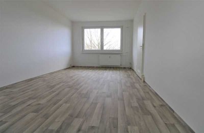 Packen Sie doch schon mal die Koffer! Gepflegte 3-Zimmerwohnung frei!