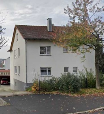 Helle 3-Zimmer Wohnung mit Balkon im EG in Sulzbach-Rosenberg