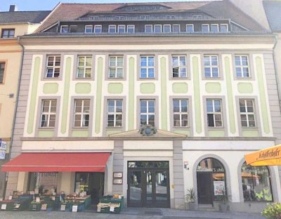 Ab Herbst 2025: Gemütliche 3-Zimmer-Dachwohnung mit Laminatboden, separater Küche & Badewanne