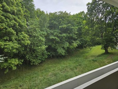 Helle, freundliche 3-Raum-Wohnung mit Balkon in Pöcking