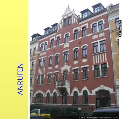 3- Zimmer, Parkett, Balkon, Fahrstuhl und Stellplatz in Gohlis- Süd