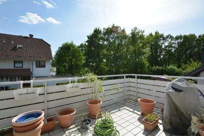 Dreieich - Offenthal! Gut geschnittene 3-Zimmer-ETW mit Kamin, Balkon und PKW - Stellplatz.