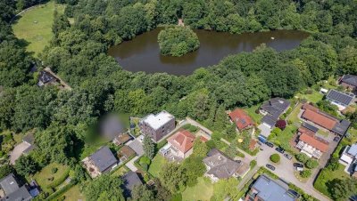 Traumhafte Erdgeschosswohnung in ruhiger Villenlage mit Gartenanteil