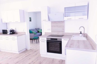 1. OG Wohnung Vollmöbliert EBK Balkon Neusatz