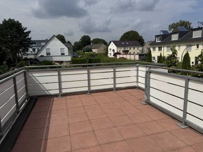 Frisch renovierte 2-Zimmer Wohnung mit nagelneuem Badezimmer!