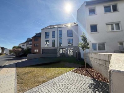 Helle 3-Zimmer-Wohnung mit Einbauküche und Balkon