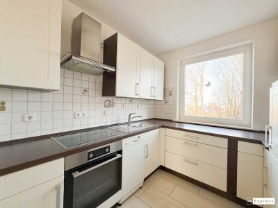 3-ZKB-Wohnung mit Balkon und Garage in Top-Lage von Augsburg *Leerstand*