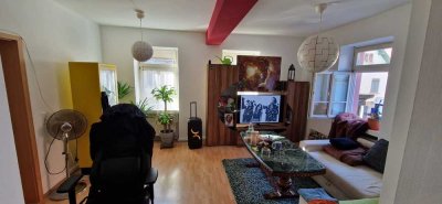 Geschmackvolle 3,5-Zimmer-Wohnung in historischer Röder-Schmiede