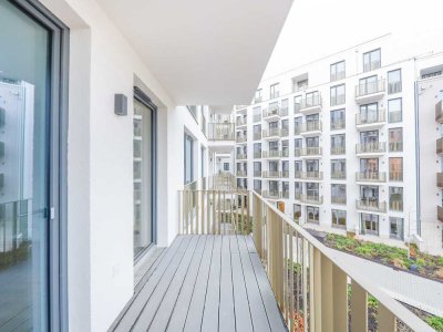 Exklusiv wohnen: Lichtdurchflutete 5-Zi.-Wohnung mit Balkon, moderner Einbauküche & zwei Bädern!