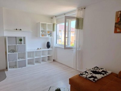 Top Gelegenheit-möblierte und sanierte 1-Zimmer-Wohnung im Herzen von Bad Schallerbach