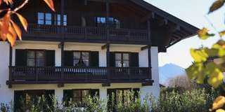 Kernsanierte Gartenwohnung in ruhiger, unmittelbarer Nähe zum See