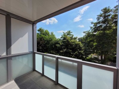 Modernisierte 2-Zimmer -Wohnung mit Balkon in Kaltenkirchen