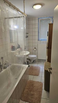 gemütliche & zentrale 2-ZKB-Wohnung mit Balkon