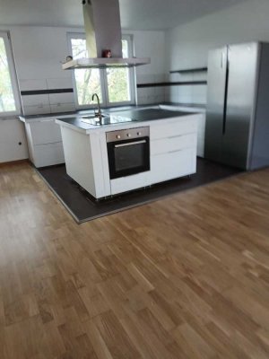 Helles Penthouse - in der Nähe vom Richardplatz