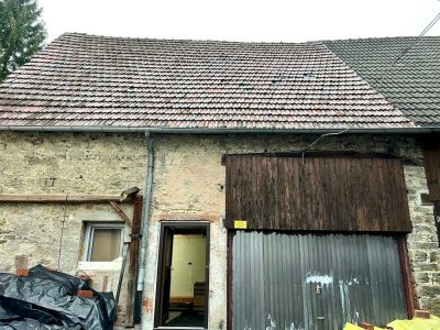 Scheune in zentraler Lage von Schefflenz zu verkaufen!