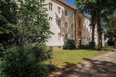 2-Zimmer-Wohnung mit Tageslichtbad // 2.OG links