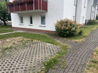 Ansprechende und neuwertige 4,5-Raum-EG-Wohnung mit lux. Innenausstattung mit Terasse und EBK